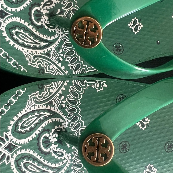 Tory Burch Green Paisley Sandals - Picture 5 of 5